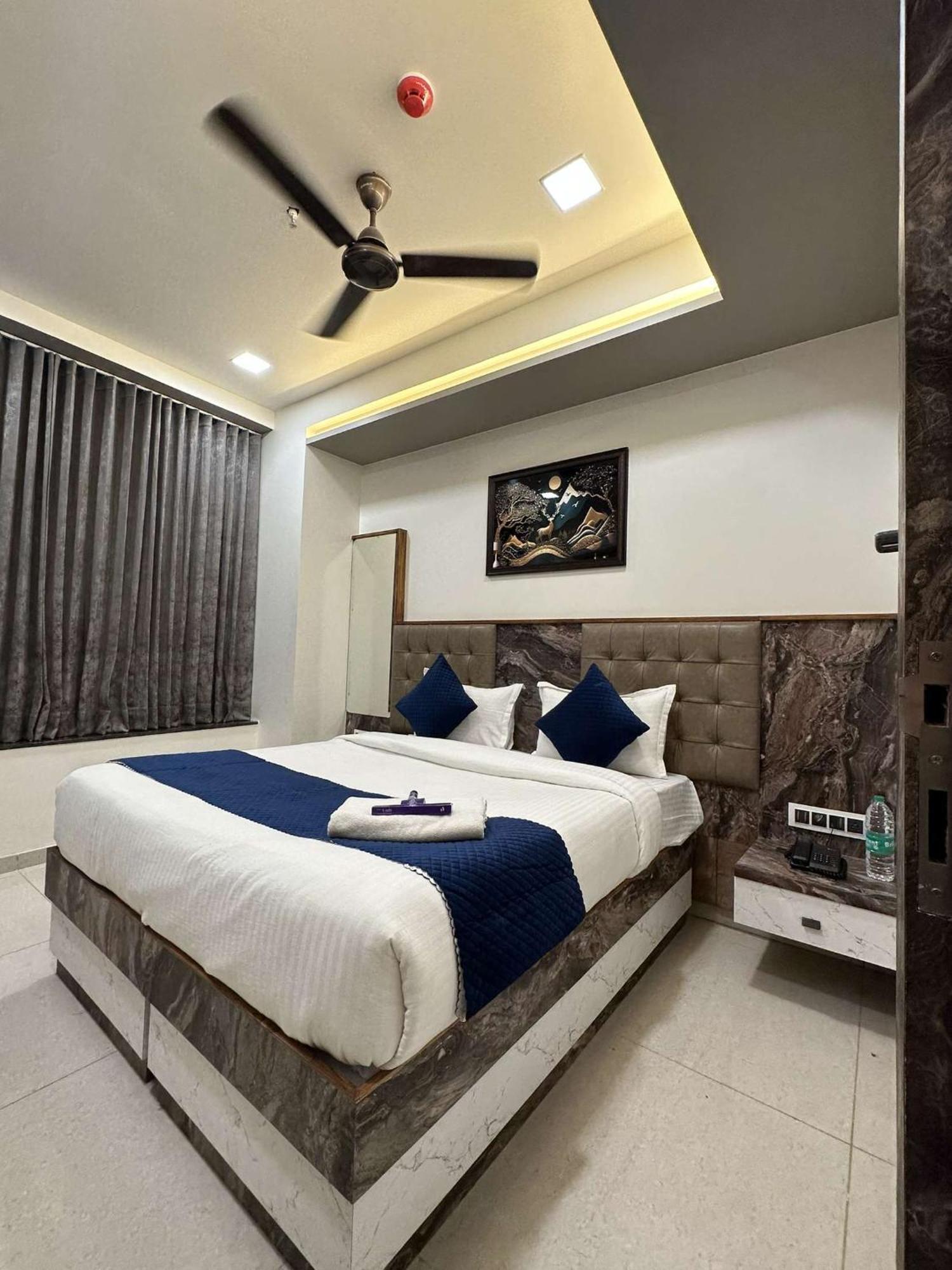 Hotel E Classico Bhavnagar Zewnętrze zdjęcie